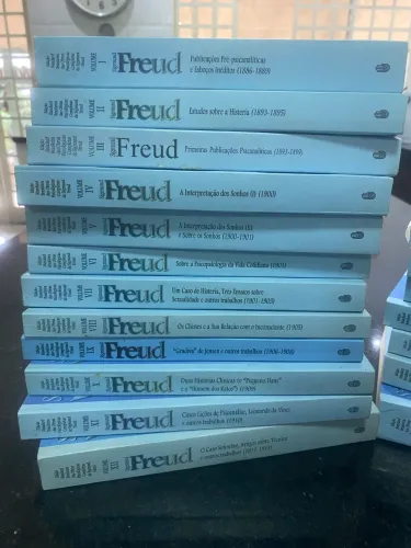 Coleção Completa de Sigmund Freud + A Interpretação dos Sonhos