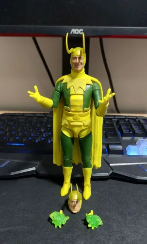 Loki Clássico MCU Marvel Legends Vingadores