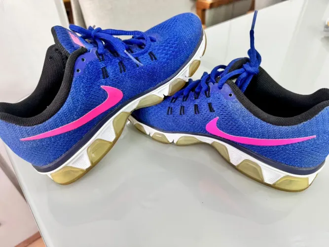Tênis Nike Air Max Tailwind 8 TAM 38
