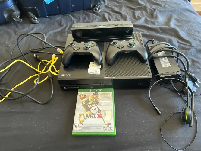 Xbox One com kit completo!