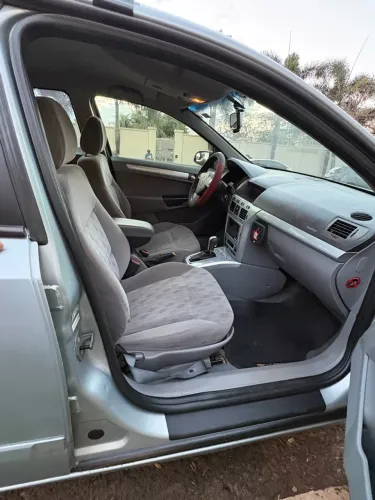 Chevrolet Vectra Elegan. 2.0 MPFI 8V Flexpower AUT 2009