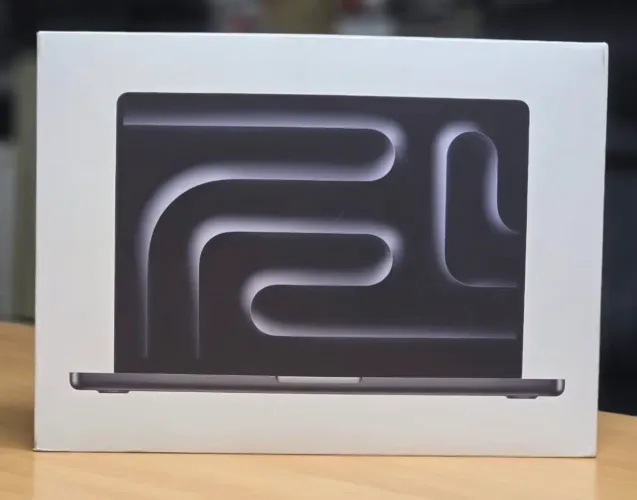 MacBook Pro M5 14.2 2025