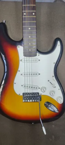 Guitarra Giannini Sonic X Stratocaster - Excelente Estado