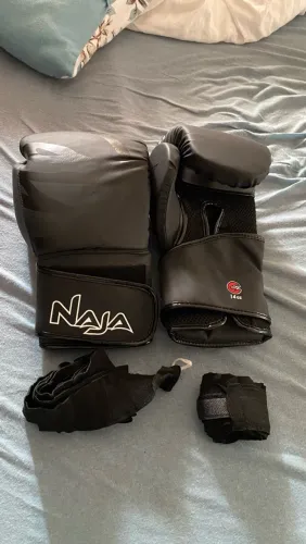 Vendo luvas de luta