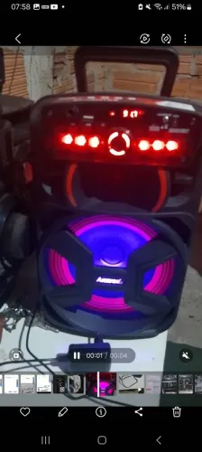 caixa de som amplificada portátil Amvox ACA 221 Gigante