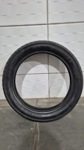 Pneu pirelli
