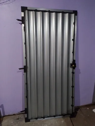 Porta fechado