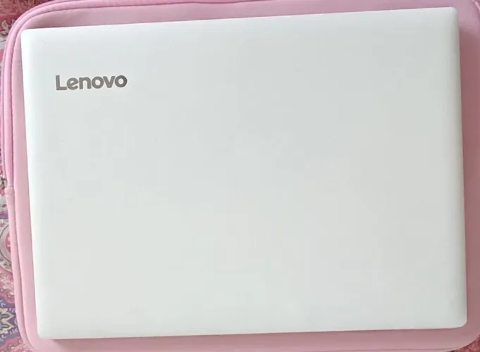 Notebook Lenovo Ideapad 320 com Intel Core i3-6006U (6ª Ger)