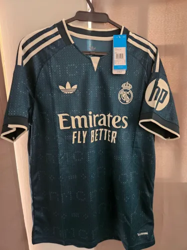 Camisa Real Madrid Verde 26/27 M