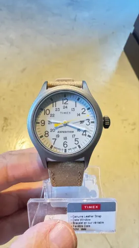 Relógio Timex expedition bege novo