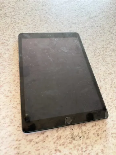 iPad 9 - 64 GB