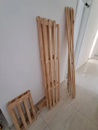 Cabideiro Arara