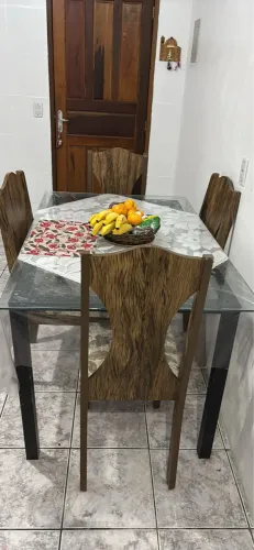 Mesa para 6 cadeiras