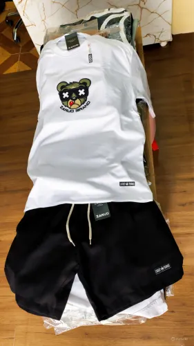 Blusas masculinas (oversized, básicas, camisetas regata canelada e machão.