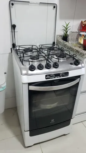 Fogão Electrolux 52SRB - Usado / Bivolt / GLP
