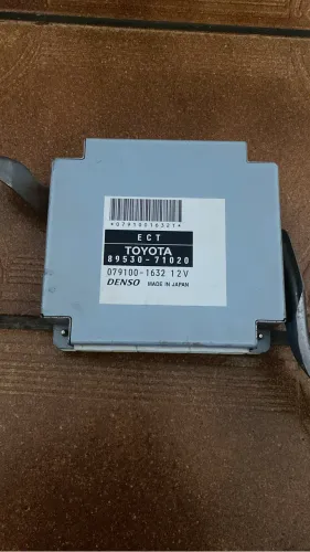 Módulo câmbio Hilux
