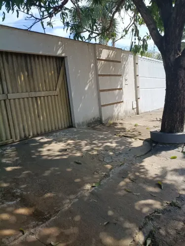 Imóvel para venda tem 83 metros quadrados com 2 quartos em Parque das Flores - Goiânia - G