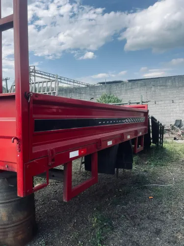 Carroceria de HR para Iveco