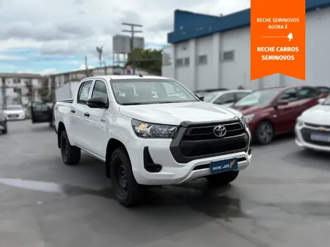 Toyota Hilux CD SR 4X4 2.8 TDI Diesel Aut. 2024