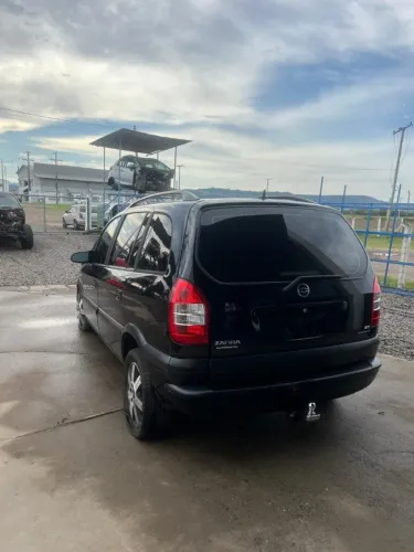 Sucata disponivel em peças Chevrolet Zafira Elite 2005/2006