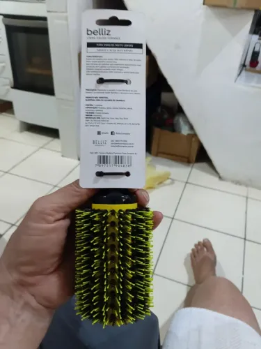Vende-se essa escova zero 100,00