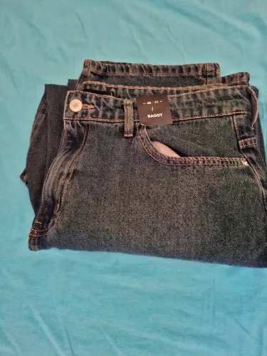 Calça baggy