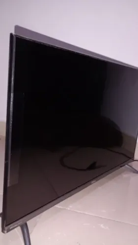 Tv smart 32" funcionando perfeitamente