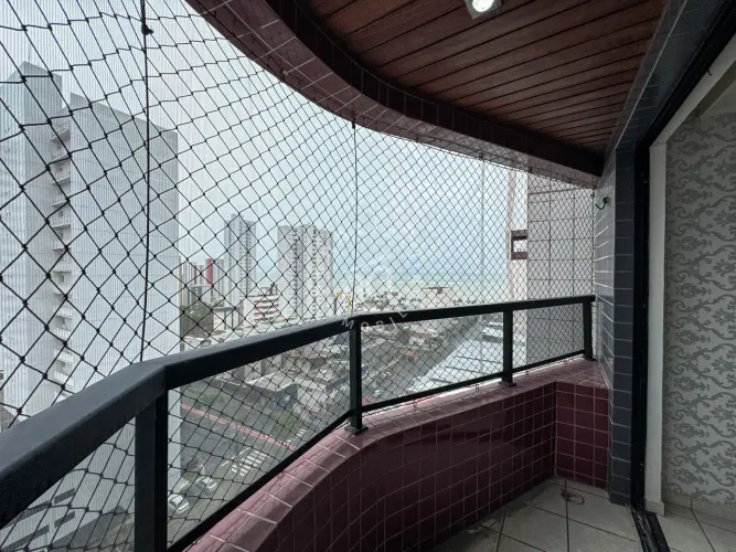 Ed. Lady Sarisse - Apartamento com 2 quartos à venda, 73m2 em Candeias