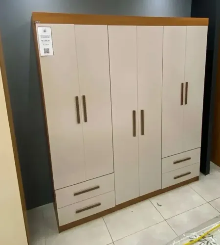 Guarda Roupa Atlas Casal 6 Portas 4 Gavetas