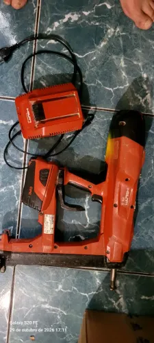 Finca pino hilti bx3 