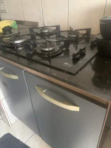 Fogão cooktop com balcão
