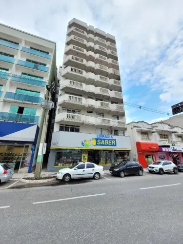 Sala comercial no segundo piso para alugar no centro de Brusque