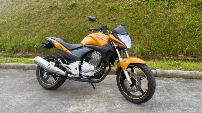 Honda CB300r 
