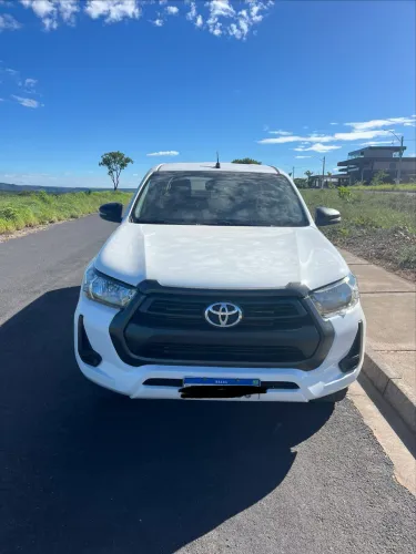 Toyota Hilux CD 4X4 2.8 Diesel Mec. 2021