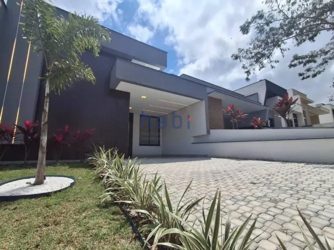 Casa com 3 dormitórios à venda, 115 m² por R$ 785.000 - Jardim Residencial Villagio Ipanem