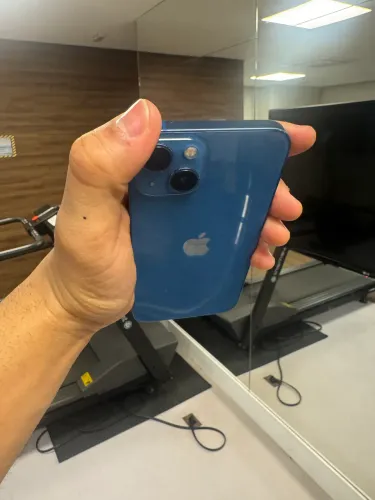 iPhone 13