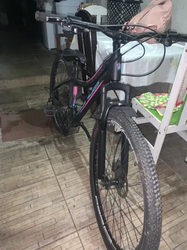 Bicicleta aro 29 FREIO HIDRÁULICO