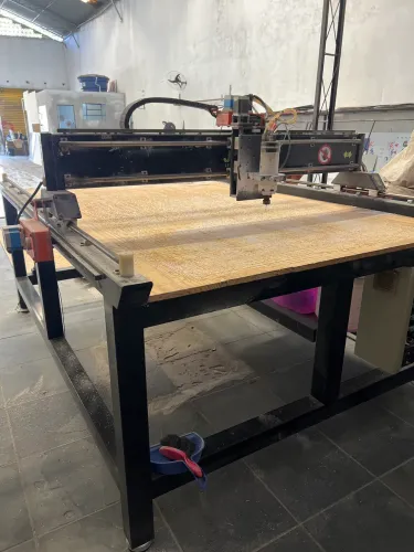 Router cnc 