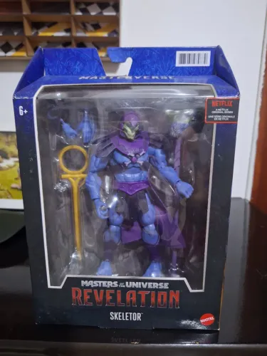 Boneco colecinavel linha matel reveletion