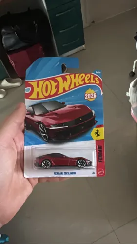 Miniaturas hot Wheels F1, Ferrari, Porsche, silverado