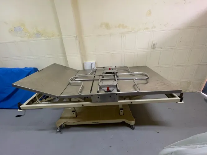 Cama Hospitalar