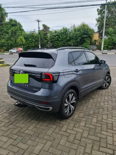 Volkswagen T-Cross Comfortline 1.0 TSI Flex 5P Aut. 2021
