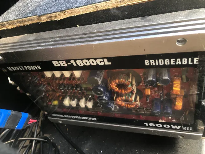 Vendo módulo bb-1600-gl para som automotivo 