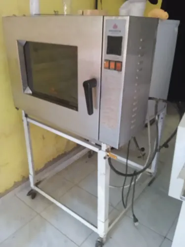 Forno exelente