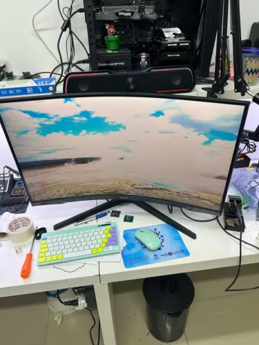 Monitor samsung 32 (curvo na garantia)