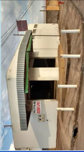 Alugo ponto comercial no São Carlos 200m2 