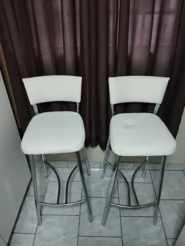 Banquetas cromadas