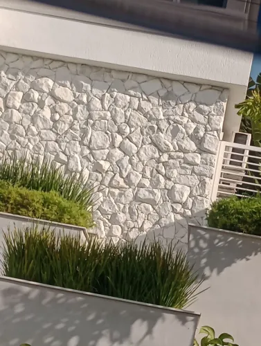 especialista em assentamento de pedras moledo