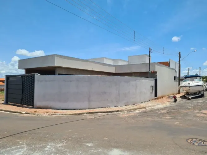 Rancho com 3 dormitórios à venda, 227 m² por R$ 390.000,00 - Riviera - Sales/SP