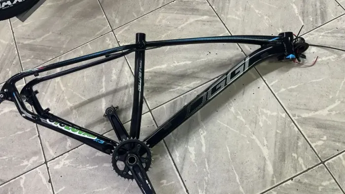 Quadro Bike MTB OGGI 7.3 - Aro 29 Tamanho M